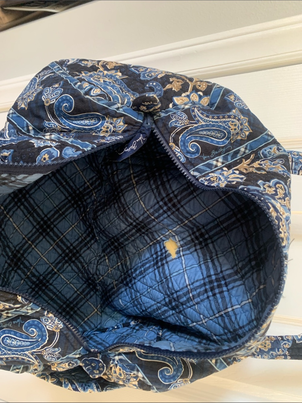 Vera Bradley Windsor Navy Blue Small Duffle Bag FLAW - Picture 7 of 10